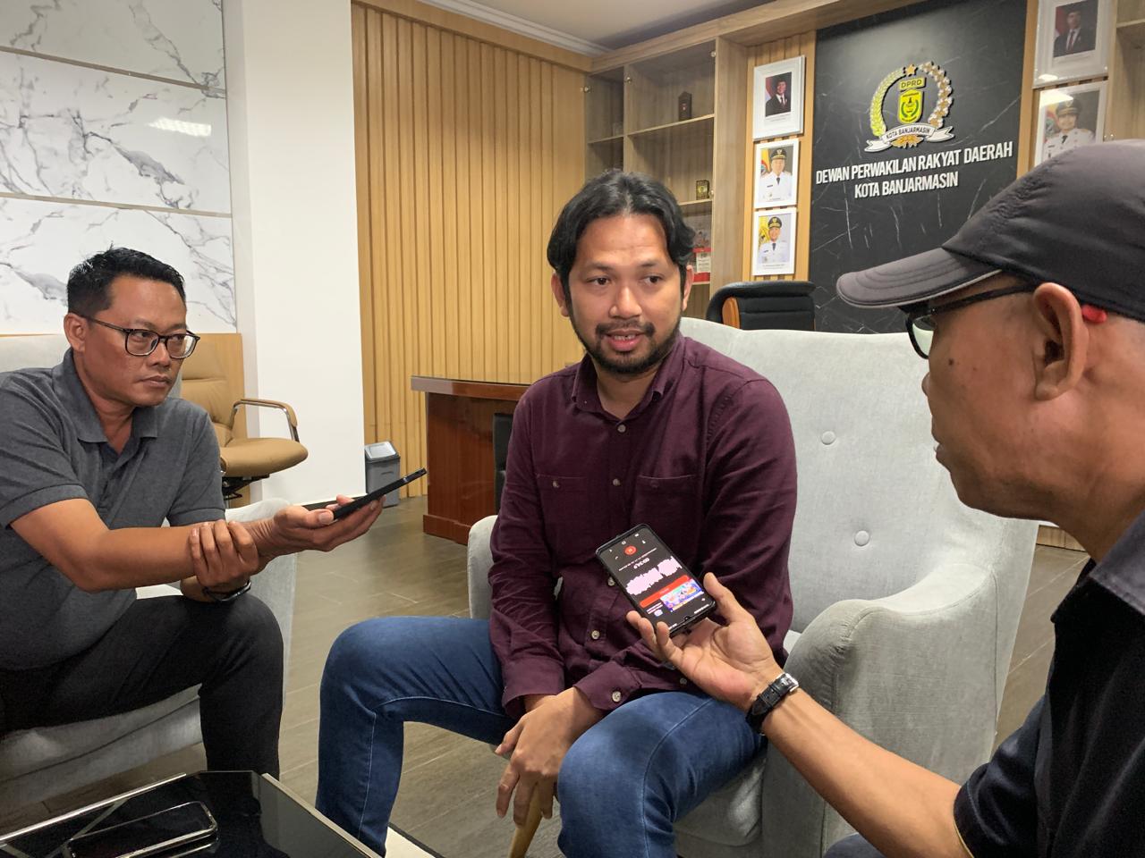Ketua DPRD Kota Banjarmasin, Rikval Fachruri.