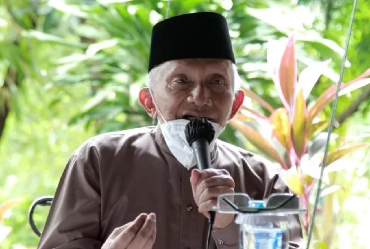 SEPUH: Tokoh reformasi dan pendiri Partai Ummat, Amien Rais.