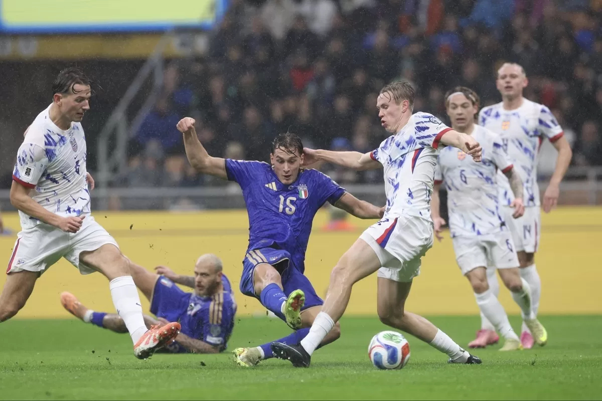 TERANCAM: Timnas Italia harus lewat playoff untuk lolos putaran final piala dunia 2026.