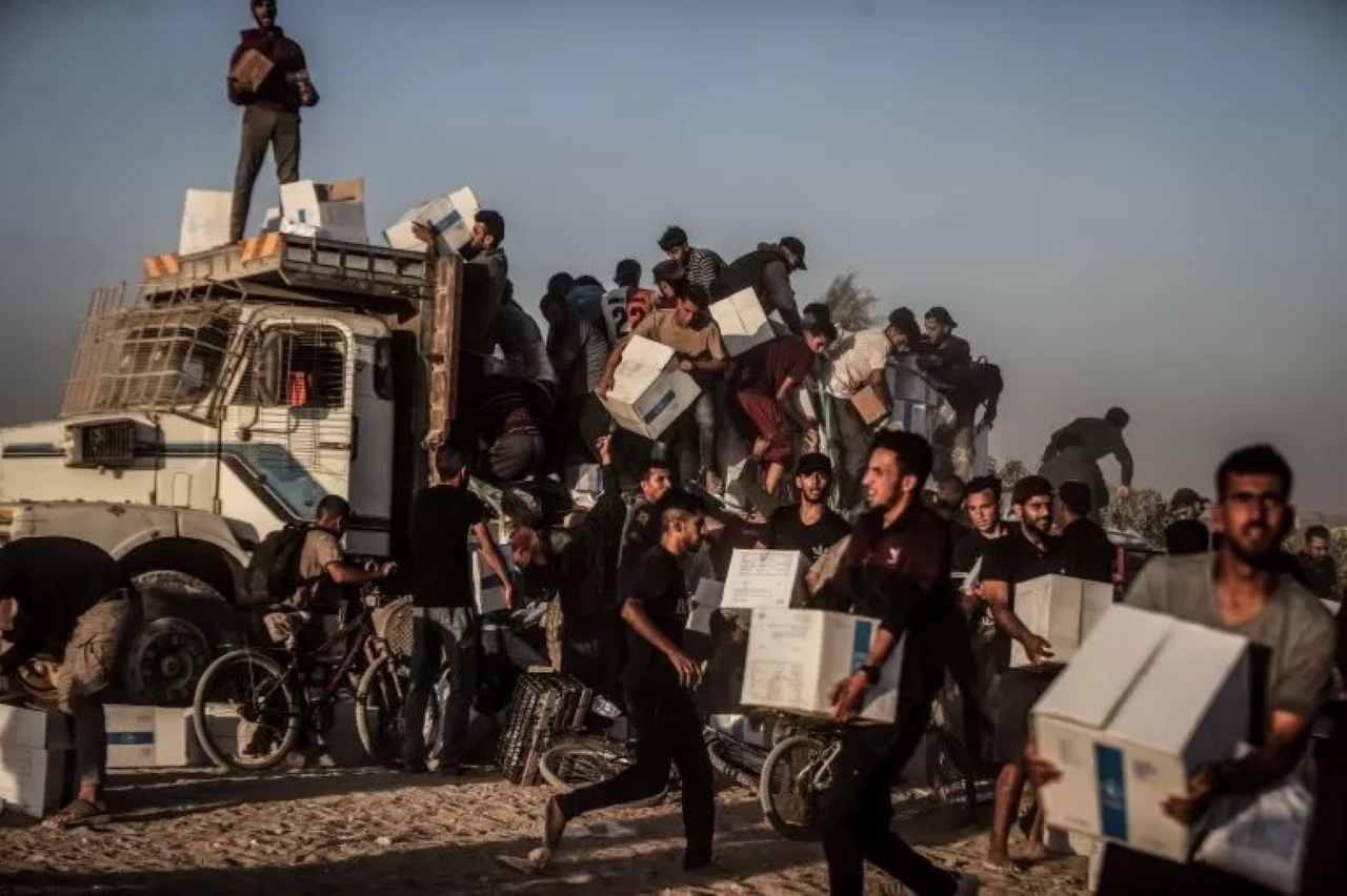 KORBAN PERANG: Masyarakat Gaza, Palestina, membutuhkan bantuan kemanusiaan.
