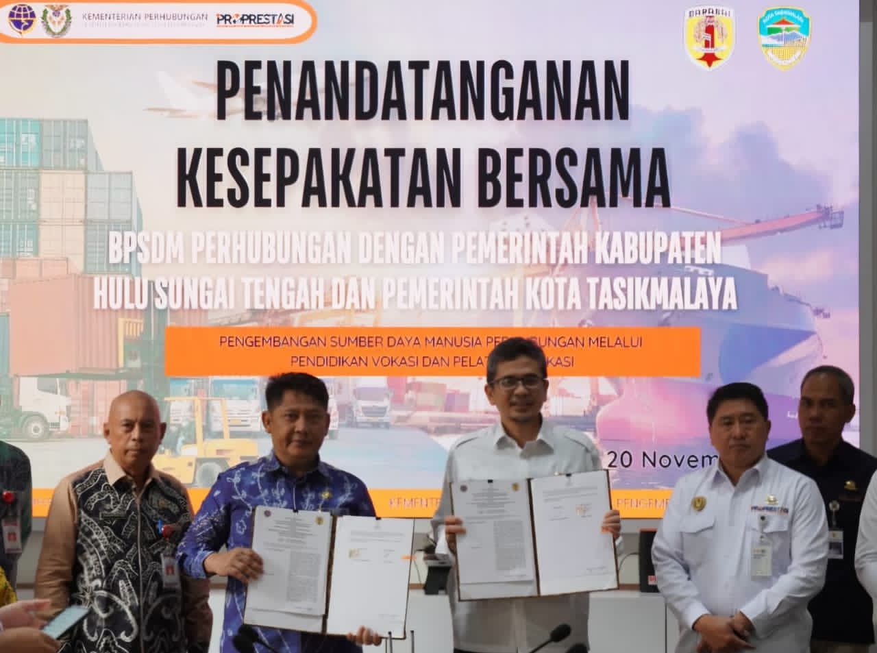 KERJA SAMA:Pemkab HST dan Kemenhub menjalin kerja sama bidang peningkatan sumber daya manusia.