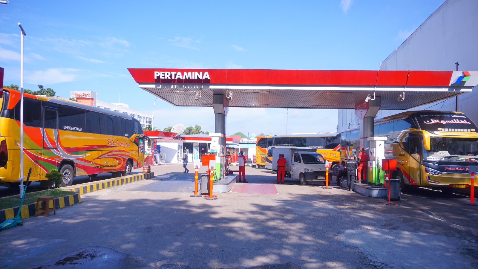 NORMAL:Pasokan Pertamax di Kalse dipastikan kembali normal setelah kapal pembawa Pertamax selesai bongkar.