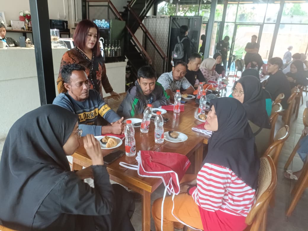 PELATIHAN: Anggota DPRD Banjarbaru Emi Lasari mendorong pelatihan untuk inklusi di Banjarbaru.