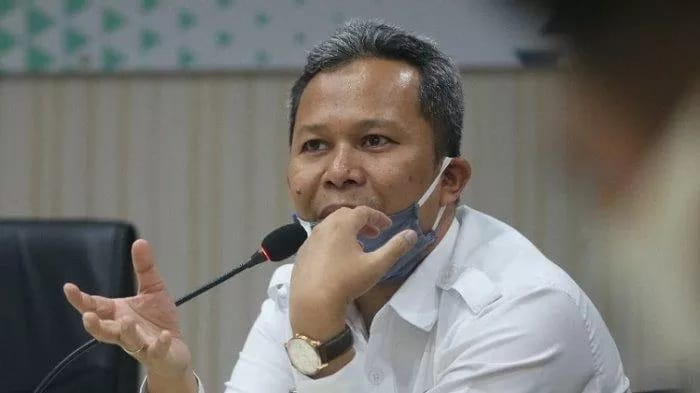 Kadinkes Kalsel, Dr. Diauddin