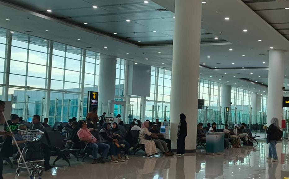 PENINGKATAN: Lonjakan penumpang pesawat diprediksi akan terjadi di Bandara Syamsudin Noor. Citilink menambah penerbangan di momen Nataru.
