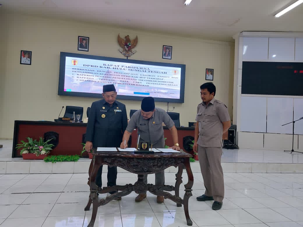DISAHKAN:DPRD HST sahkan dua Perda baru di penghujung tahun 2025, Pemkab HST beri apresiasi.