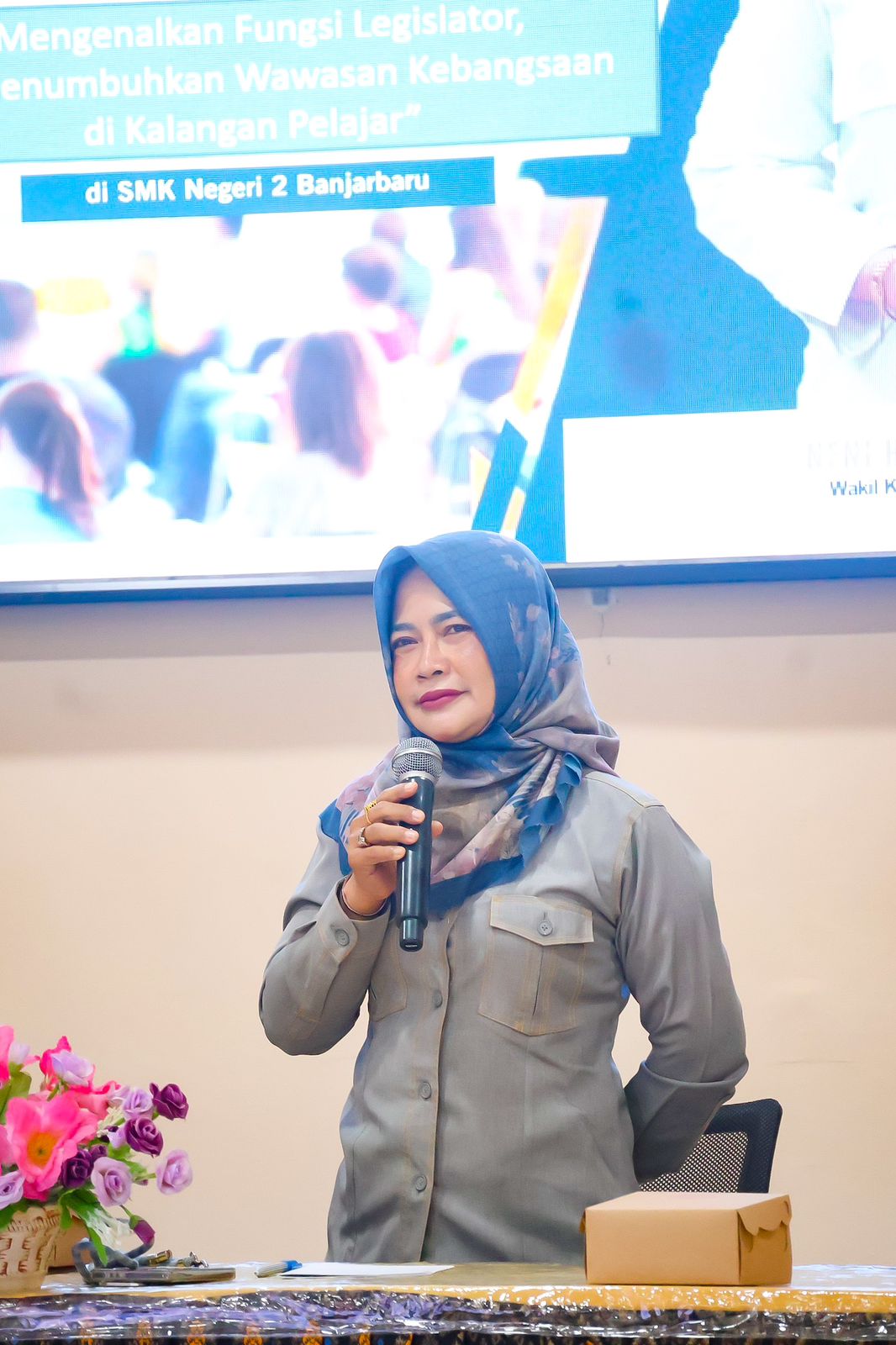 PERJUANGKAN ASPIRASI: Wakil Ketua DPRD Kota Banjarbaru, Hj Neni Hendriyawaty SE siap memperjuangkan aspirasi masyarakat Kota Banjarbaru.