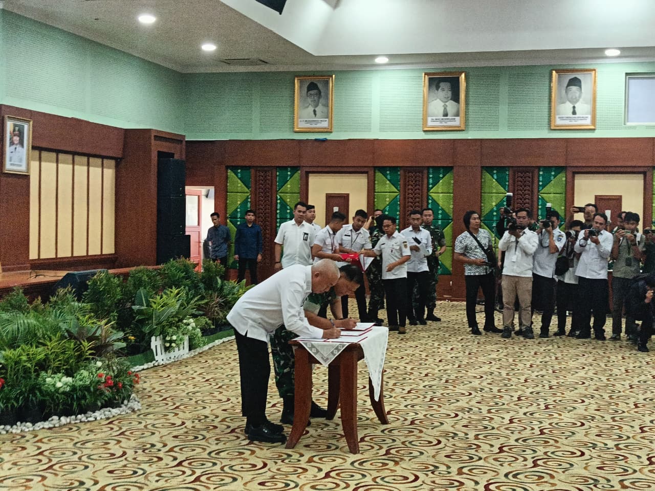 SEPAKAT: Gubernur Kalsel mendukung penuh pembangunan Kodam di Banjarbaru.
