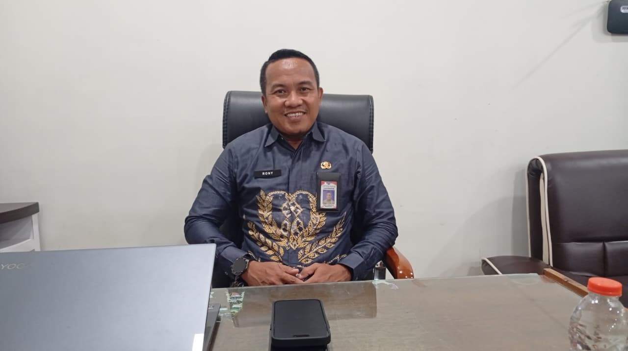 ​Kepala Bidang Pariwisata Disporapar HSS, Rony.