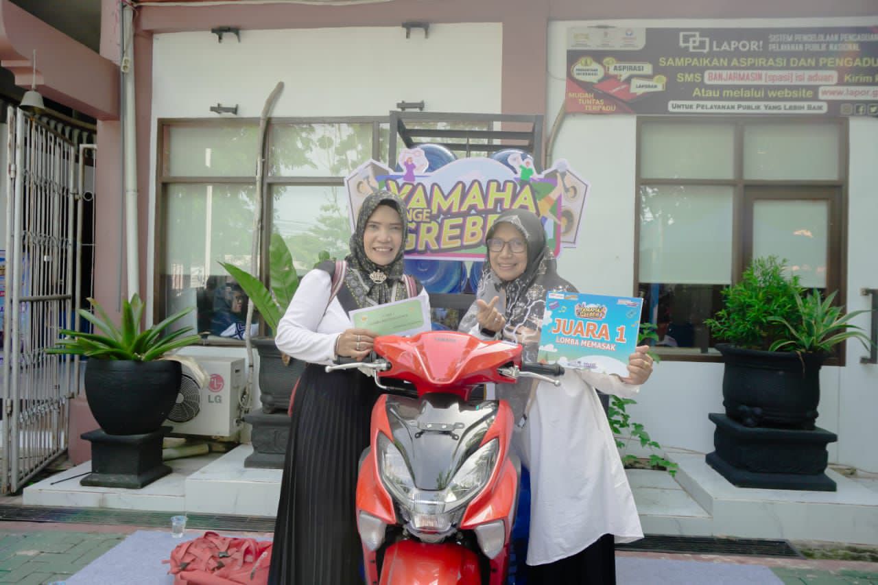 POSE: Event Yamaha Nge-Grebek hadir di Kantor Kecamatan Banjarmasin Timur, Jumat (12/12/2025).