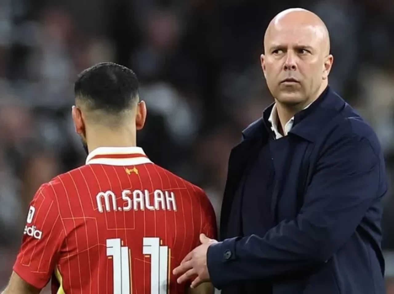 SPEKULASI: Arne Slot menegaskan Mohamed Salah akan tetap menjadi pemain Liverpool pada Januari 2026, meski spekulasi transfer dan dinamika internal klub masih terus bergulir.