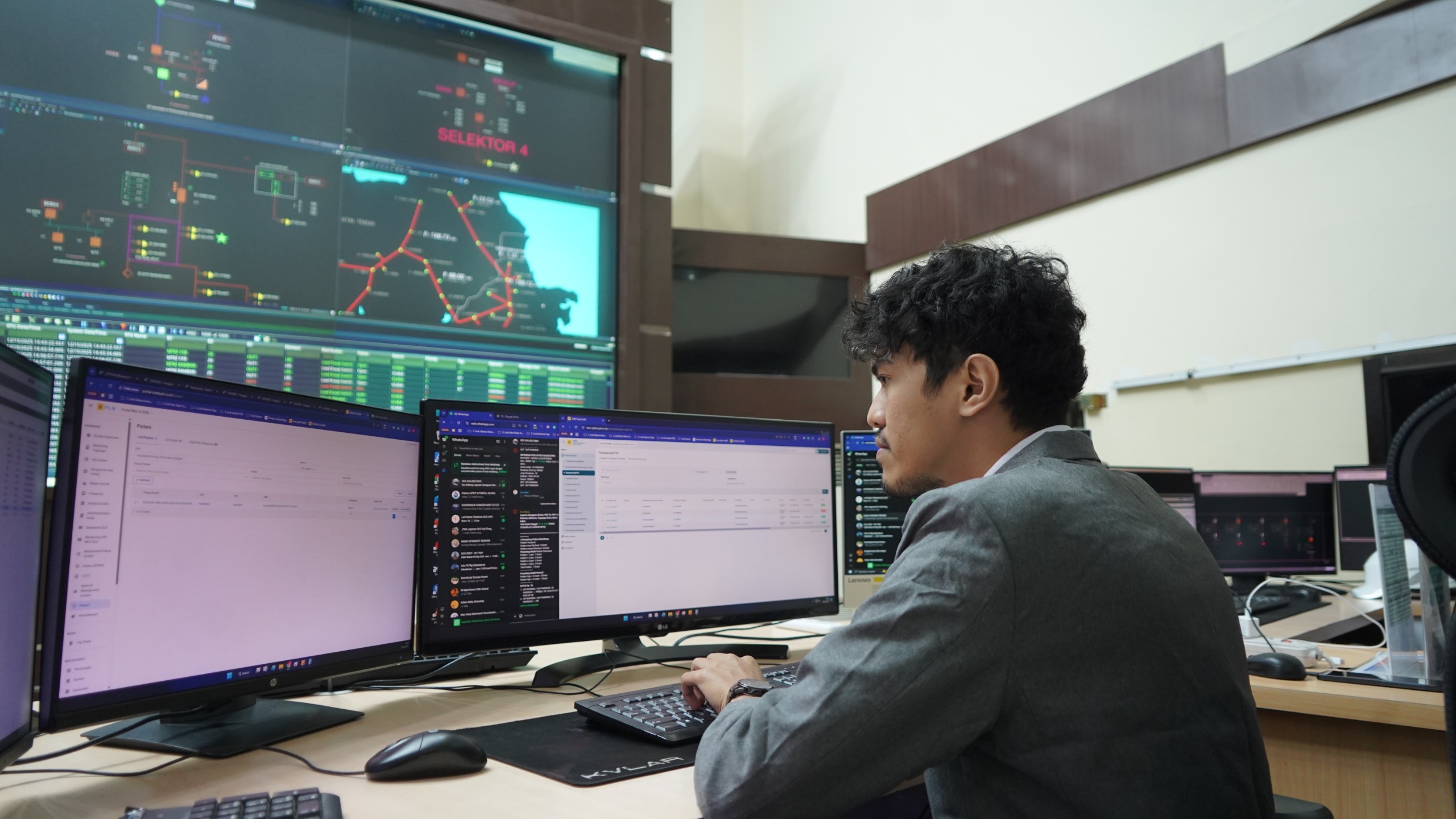 OPTIMALISASI:PLN UID Kalselteng memastikan kesiapan daya mampu pasok pembangkit sebesar 1.197 Mega Watt (MW) dengan prediksi beban puncak sekitar 951 MW.