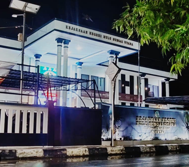 Kantor Kejaksaan Negeri HSU di Jalan Ahmad Yani, Murung Sari, Kota Amuntai, yang menjadi lokasi OTT KPK.