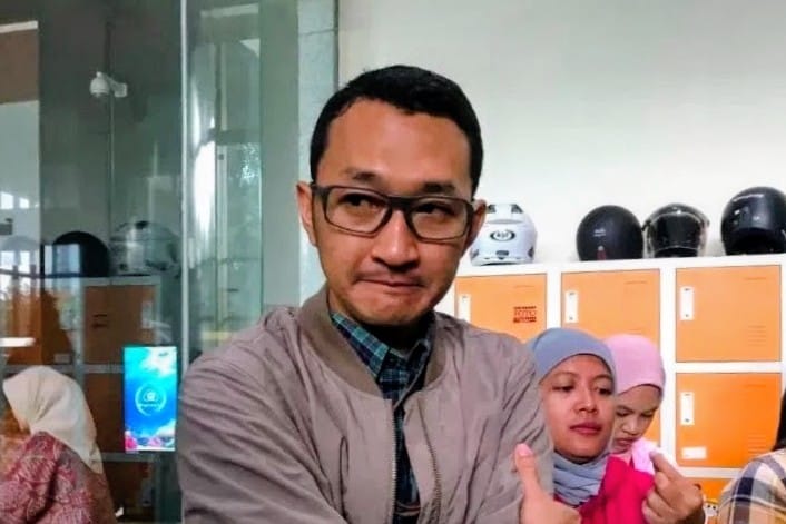 WAWANCARA: Juru Bicara KPK Budi Prasetyo menyampaikan keterangan kepada awak media terkait OTT di sejumlah daerah. Terbaru, OTT KPK terjadi di HSU.