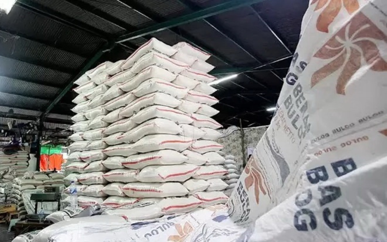 BERAS BULOG: Ilustrasi beras di gudang Bulog.