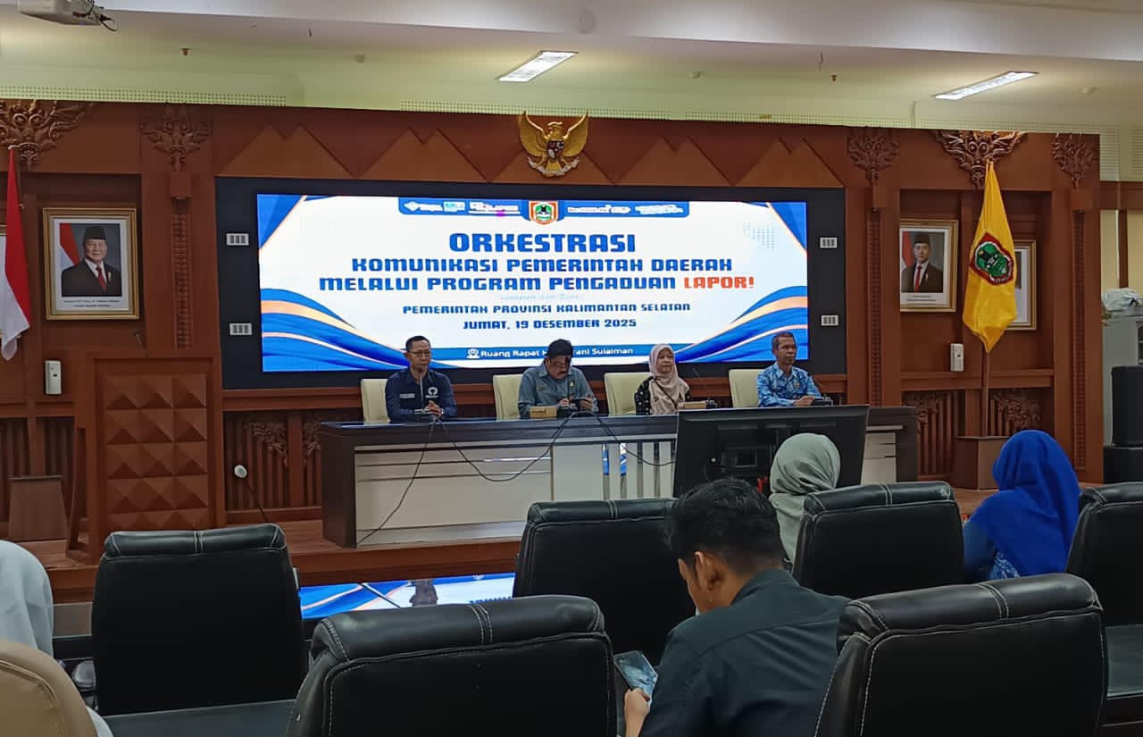 PENYAMPAIAN:Diskominfo Provinsi Kalimantan Selatan mengevaluasi pengelolaan SP4N-LAPOR melalui Orkestrasi Komunikasi Pemerintah Daerah.