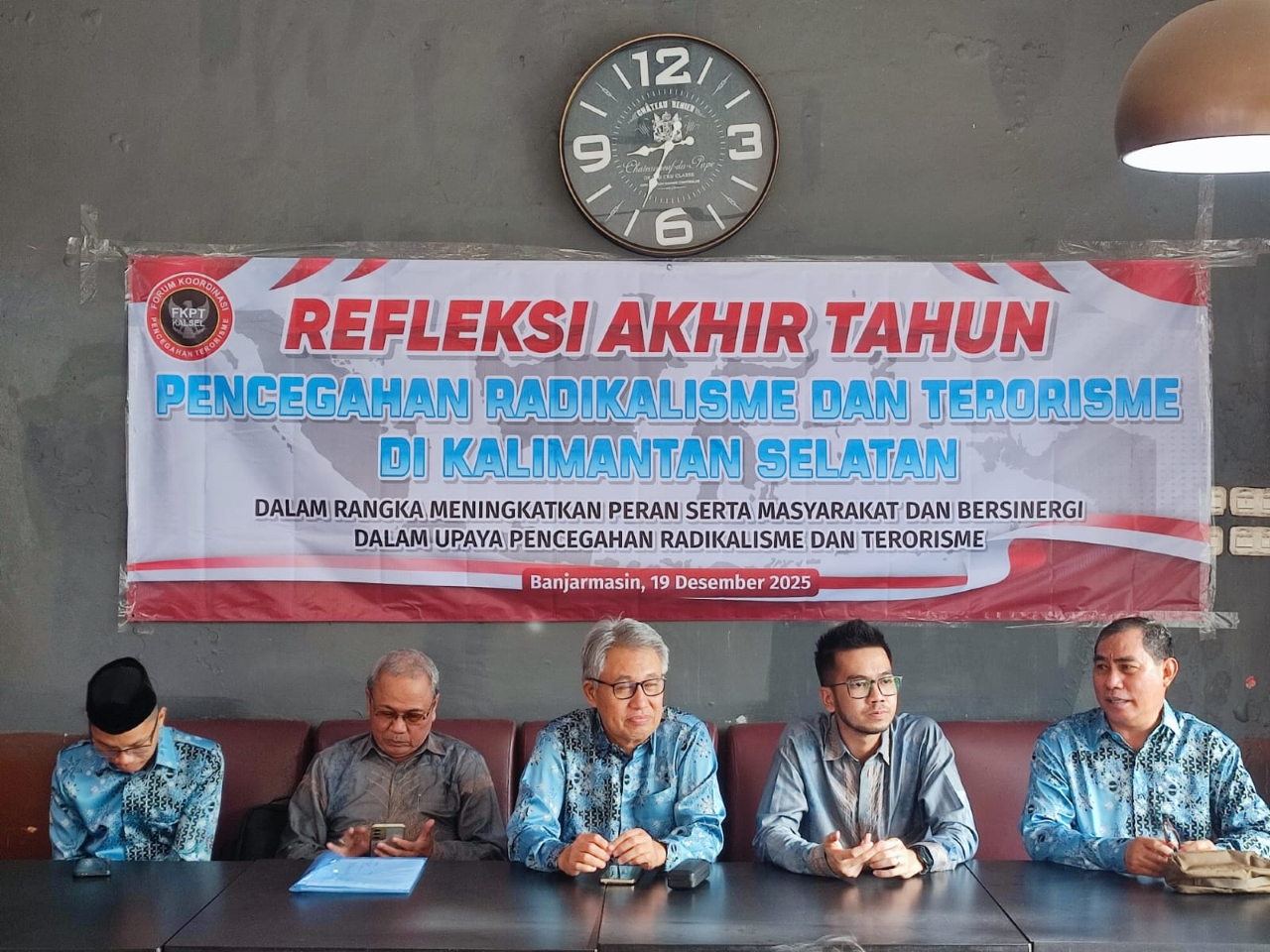 REFLEKSI: Forum Koordinasi Pencegahan Terorisme (FKPT) Kalsel menggelar Refleksi Akhir Tahun 2025 di Banjarmasin, Jumat (19/12).