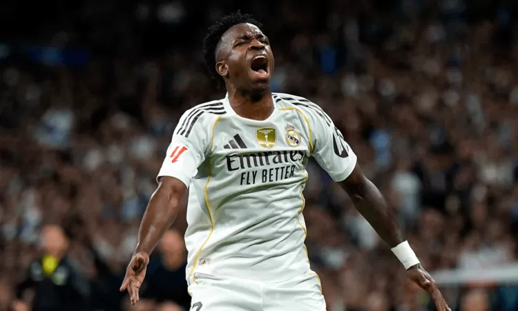 GAGAL: Vinicius Junior kembali gagal mencetak gol dan menerima reaksi dingin dari publik Bernabeu.