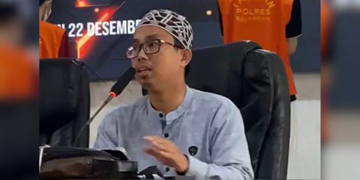 PANDANGAN AGAMA: Perwakilan MUI Kabupaten Balangan menyampaikan pandangan keagamaan terkait kasus video asusila serta pentingnya penguatan edukasi moral masyarakat.