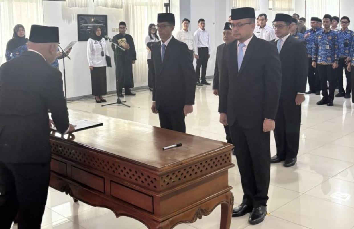 PELANTIKAN: Suasana pelantikan Catur Adi Putra sebagai Kepala Kantor Imigrasi Kelas II TPI Batulicin. (Foto: Imigrasi Batulicin untuk Radar Banjarmasin)