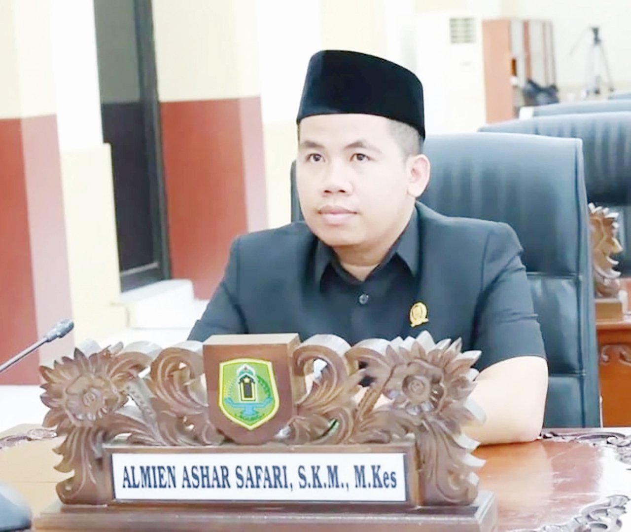 Almien Ashar Safari, Ketua Komisi I DPRD HSU