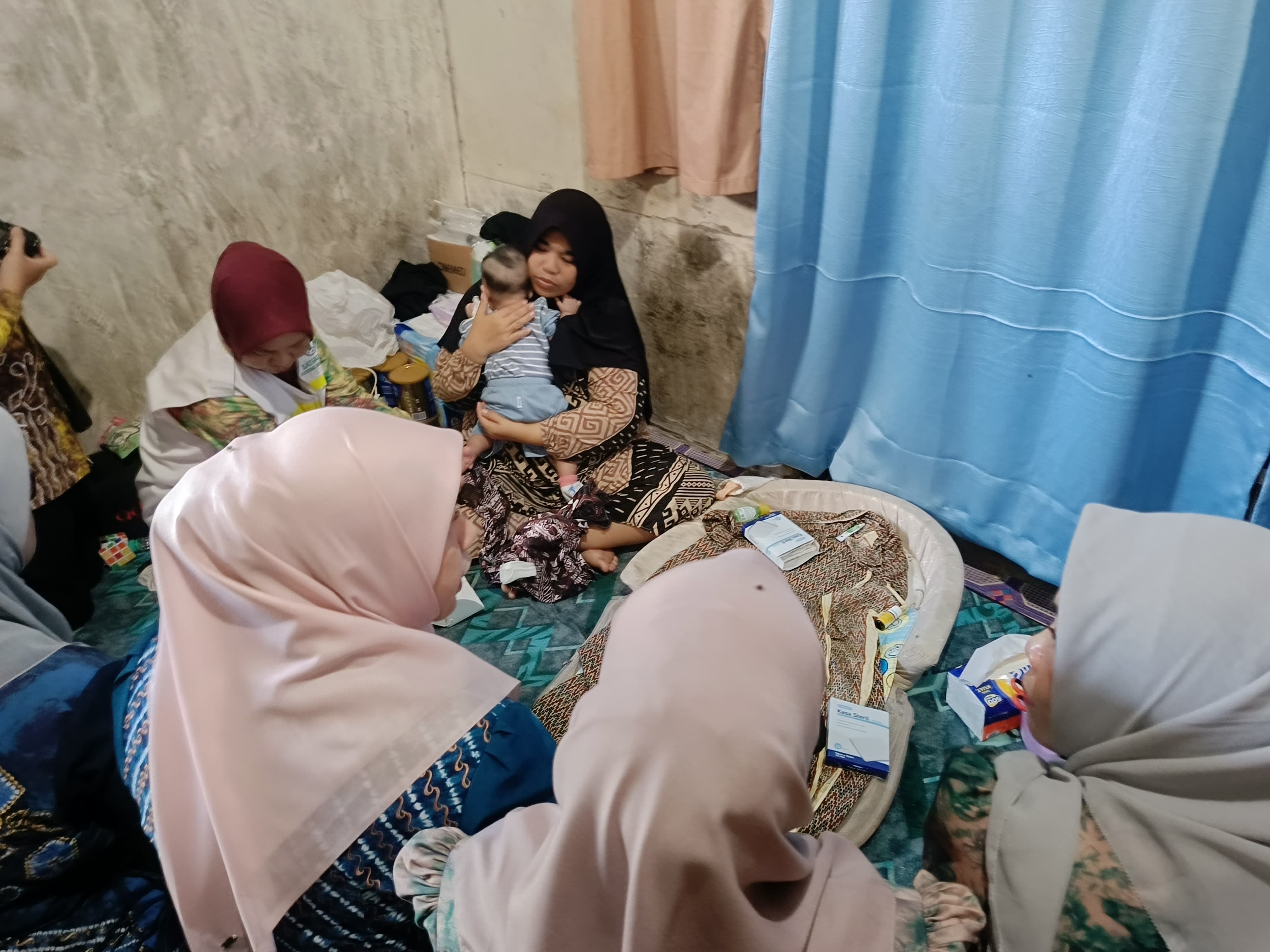 LANGKA: Syifa Amira, bayi berusia tiga bulan di Liang Anggang yang menderita kondisi langka.