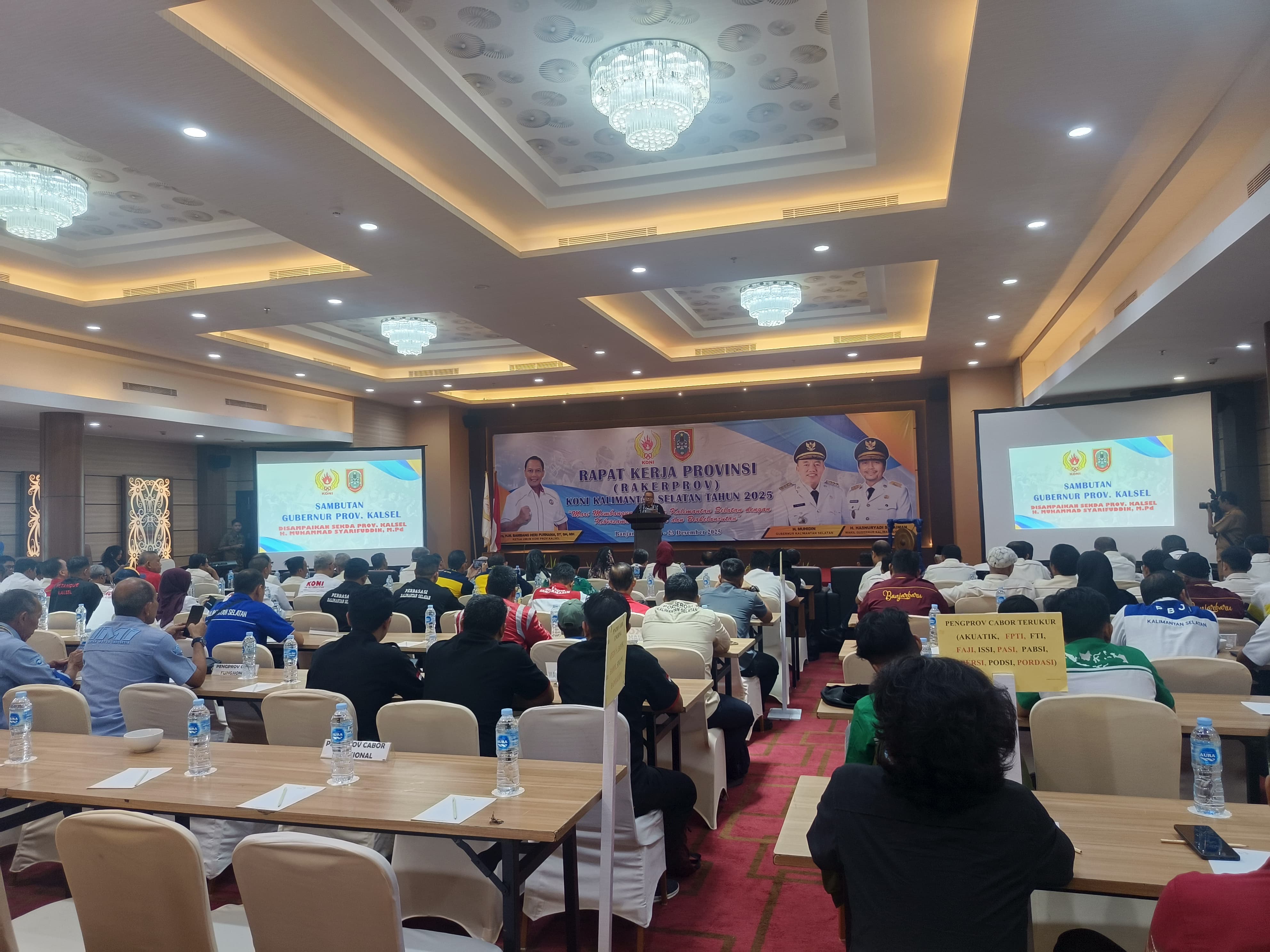 RAKERPROV: Suasana Rakerprov KONI Kalimantan Selatan yang berlangsung maraton di Banjarmasin, membahas program kerja dan keputusan strategis organisasi.