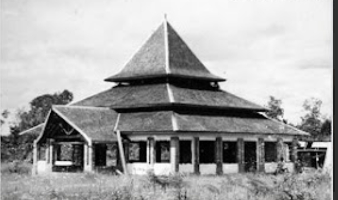 MASJID TUA: Potret masjid Hidayatul Muhajirin Banjarbaru tempo dulu