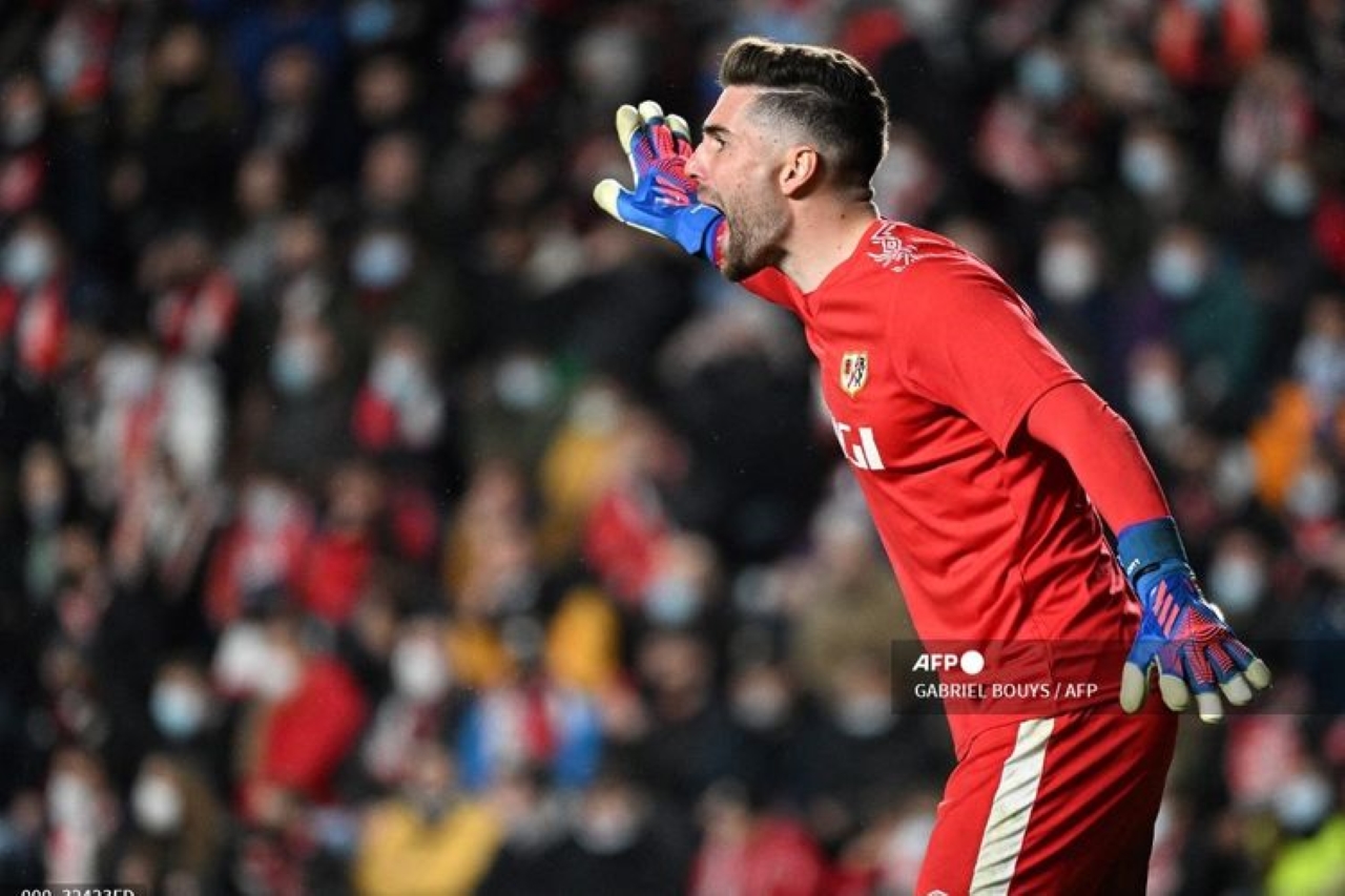 IMPRESIF: Luca Zidane tampil impresif saat menjaga gawang Aljazair, membawa timnya menaklukkan Sudan dengan clean sheet pada Piala Afrika 2025, Rabu (24/12).