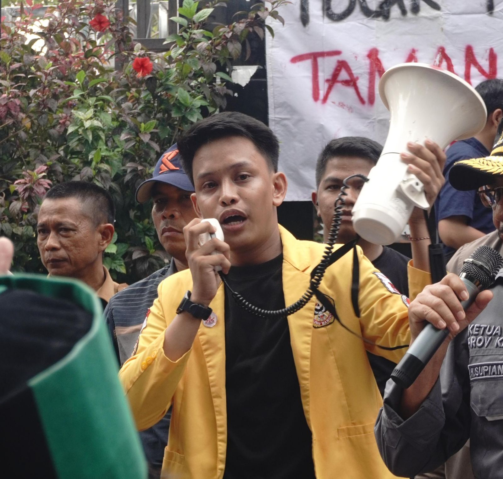 MEMINTA: Ketua BEM ULM, Adi Jayadi meminta proses hukum yang menjerat anggota Polri transparan hingga tuntas.