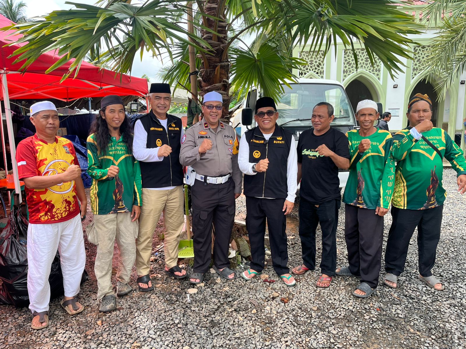 SINERGITAS:Bupati dan Wakil Bupati Kabupaten HSU, H Sahrujani dan Hero Setiawan melakukan kunjungan ke Pamtur Lalin dalam rangka momen 5 Rajab Sekumpul, Sabtu (27/12/2025)