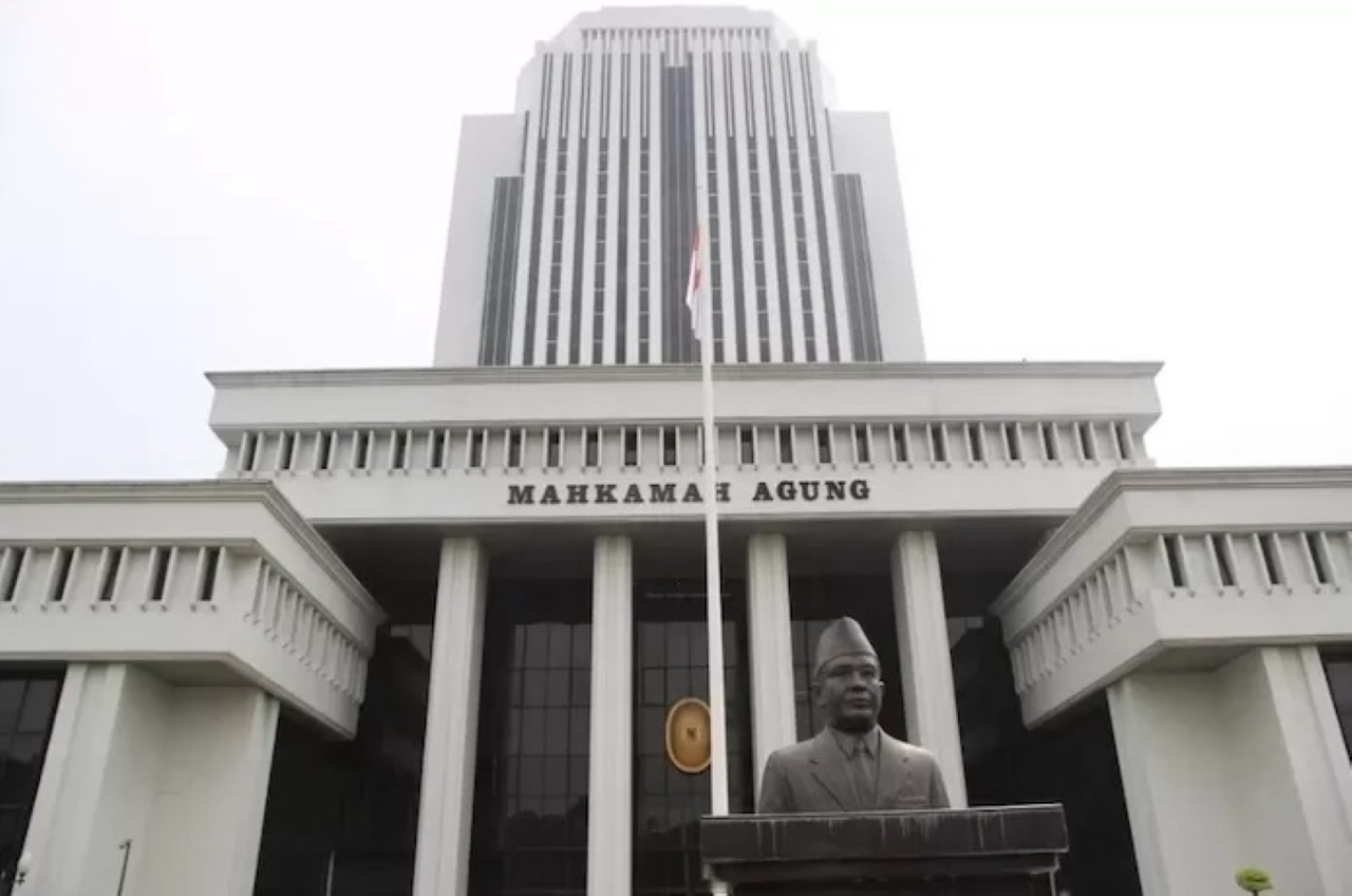 MAHKAMAH: Gedung Mahkamah Agung. (Dok. Jawa Pos)