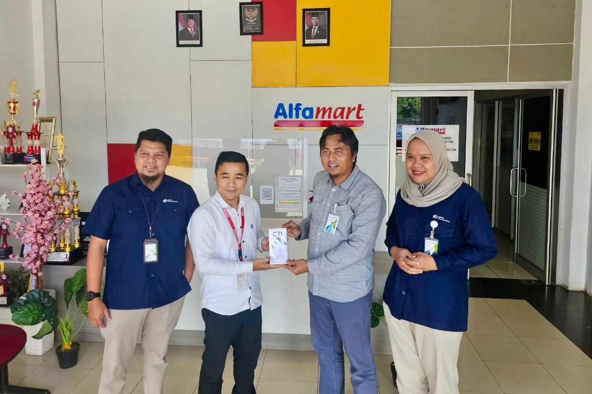 Aktif Gunakan JMO, PT Sumber Alfaria Trijaya Tbk Banjarmasin Terima Apresiasi BPJS Ketenagakerjaan