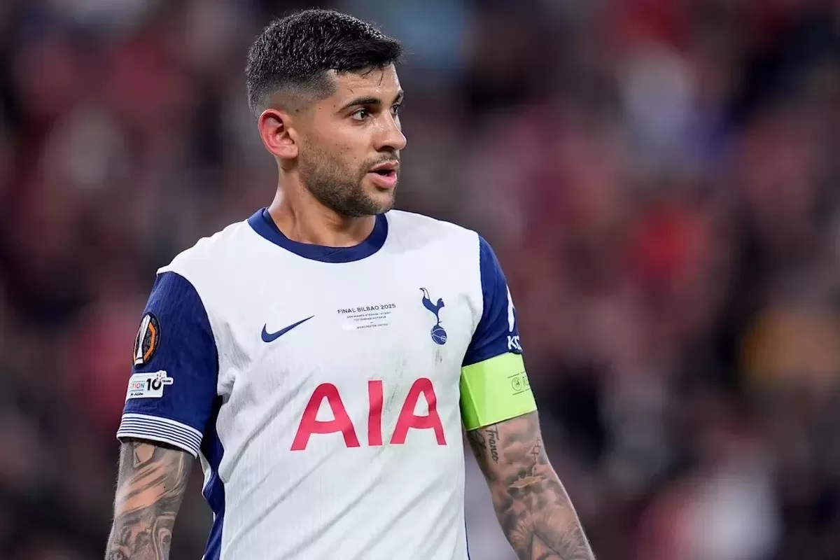 KRISIS: Kapten Tottenham Hotspur, Cristian Romero.