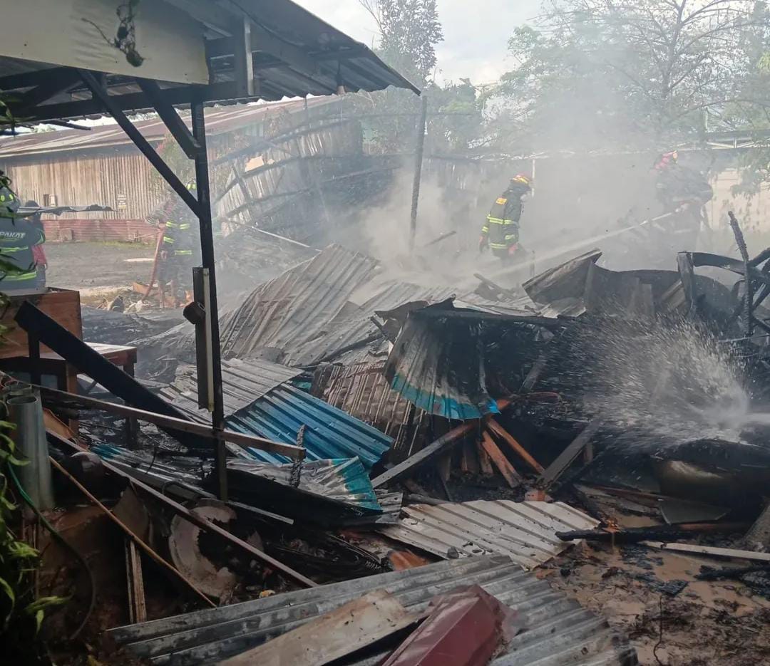 KEBAKARAN: Kasus kebakaran yang terjadi di Banjarbaru. (Damkar Banjarbaru untuk Radar Banjarmasin)