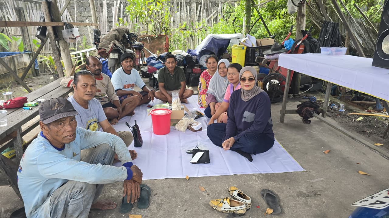 KUMPUL: Penguatan kelembagaan pembudi daya ikan melalui penumbuhan Pokdakan Mina Harapan Murni di Kecamatan Liang Anggang.