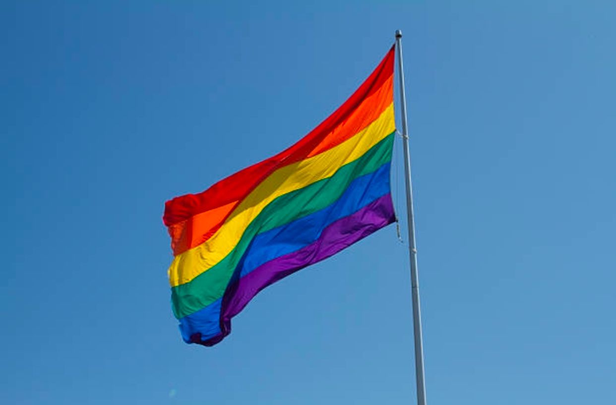Ilustrasi bendera LGBT. (Foto: iStock)