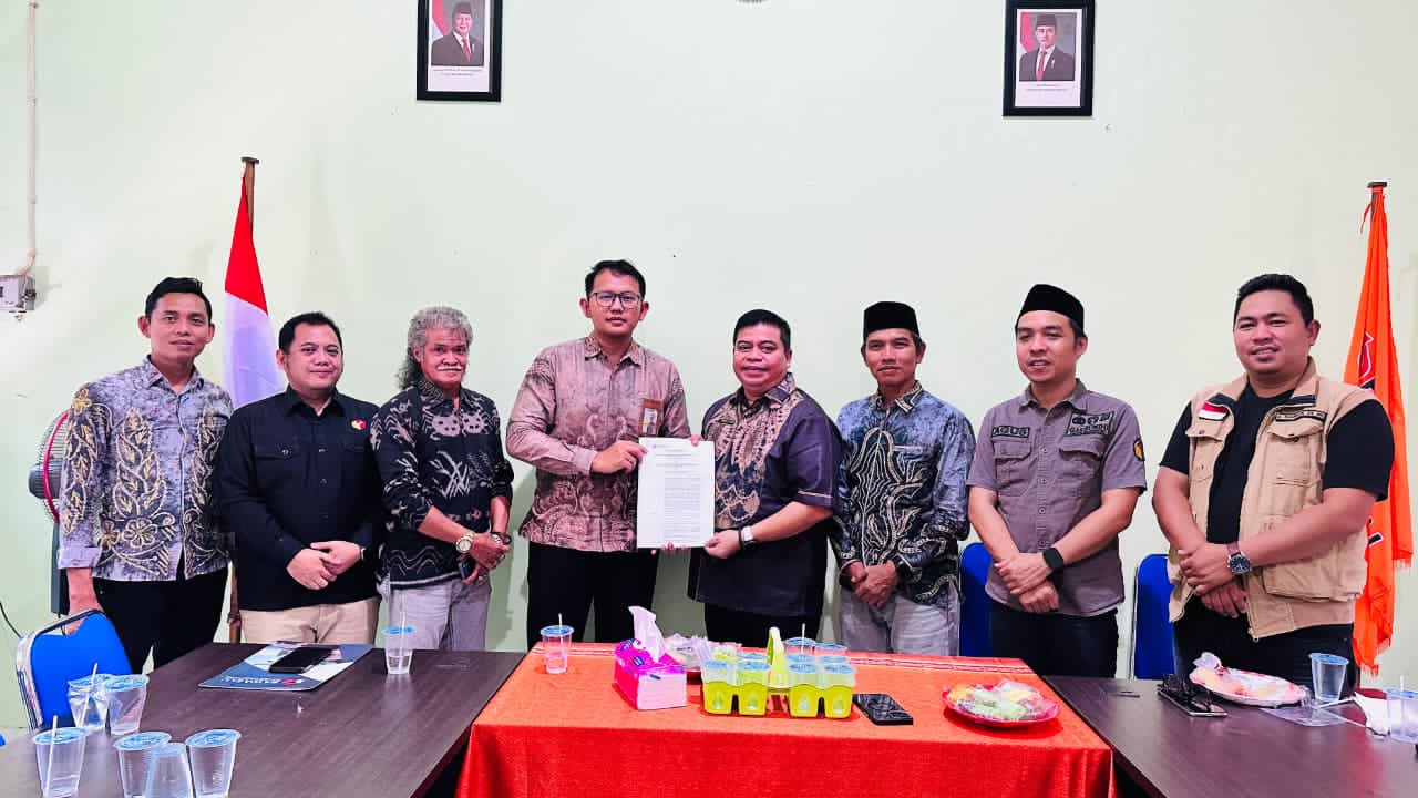 MOMEN:Kegiatan serah terima jabatan Korsek di Bawaslu Kabupaten HSU, Kamis (22/1/2026).