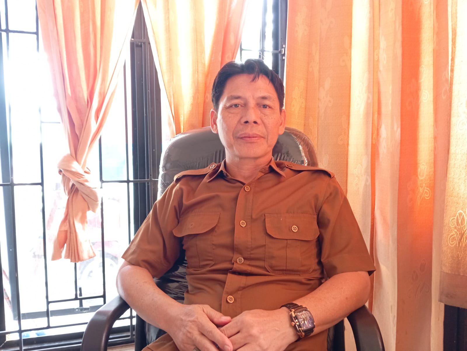 BERITAHUKAN: Kepala Bidang Kebudayaan Disbudpar Tapin Riza Fahlevie memberitahukan bahwa tahun 2026 ini ada tiga yang diusulkan jadi Warisan Budaya Tak Benda (WBTB). Foto Rasidi Fadli
