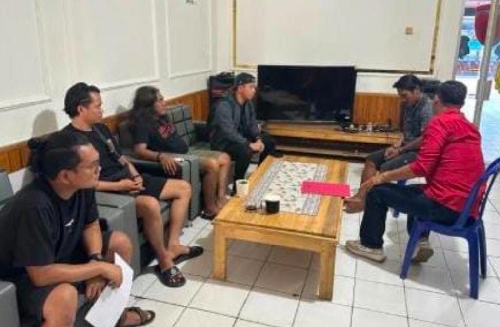 DIAMANKAN:Pelaku persetubuhan anak di bawah umur diamankan di Mapolres Tapin untuk diproses hukum.