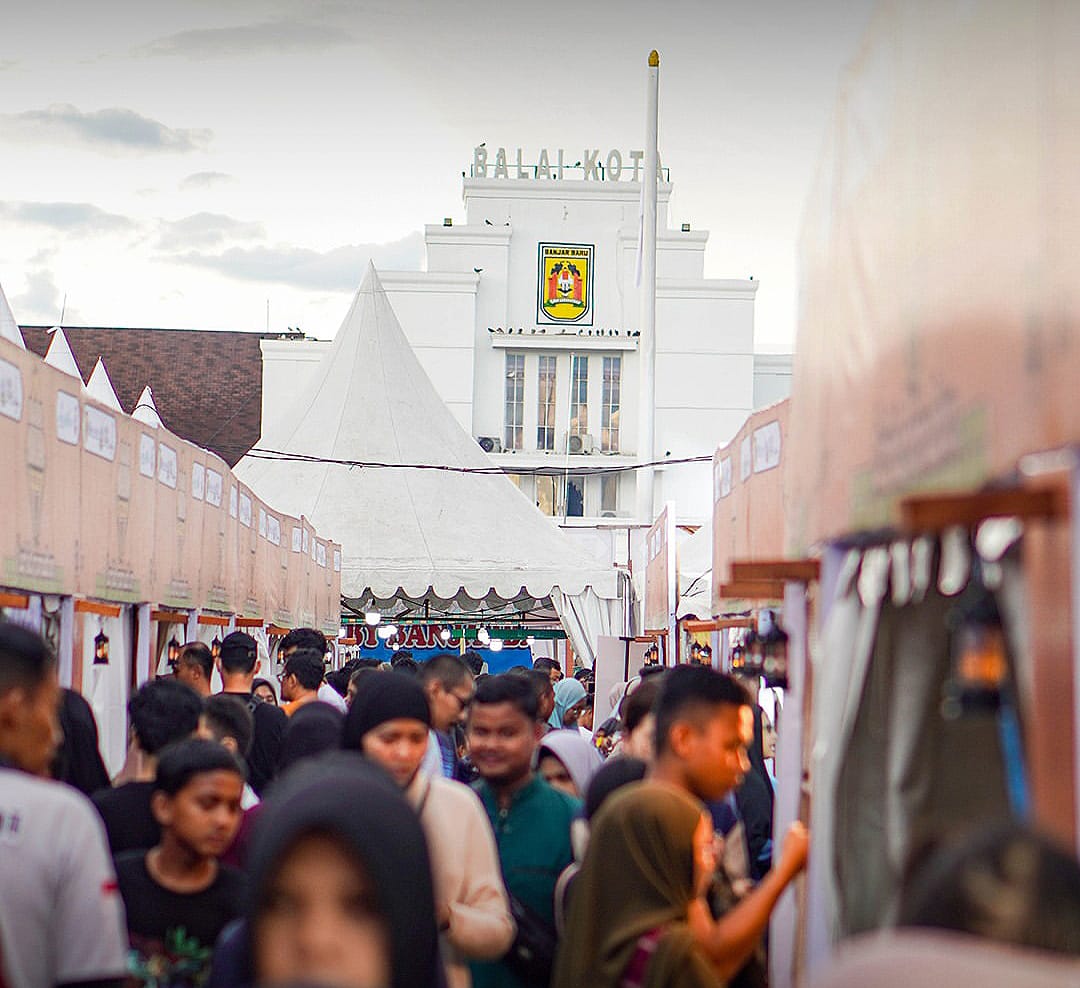 suasana ramadan festival tahun lalu di depan Balaikota Banjarbaru (MC Banjarbaru untuk Radar Banjarmasin)