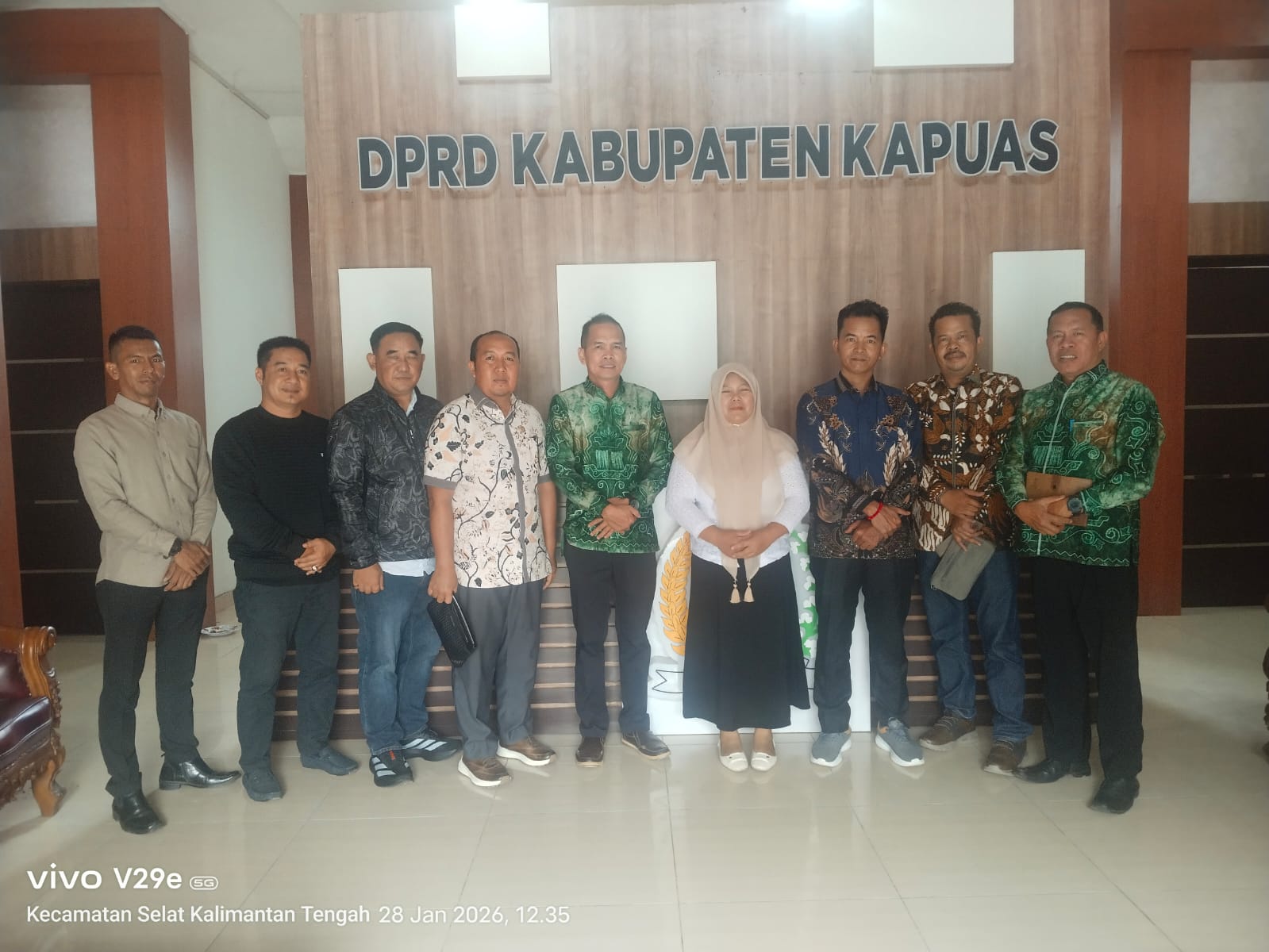 Anggota Pansus III DPRD Kabupaten Balangan saat melakukan kunjungan kerja ke Sekretariat DPRD Kabupaten Kapuas, Rabu (28/1/2026).