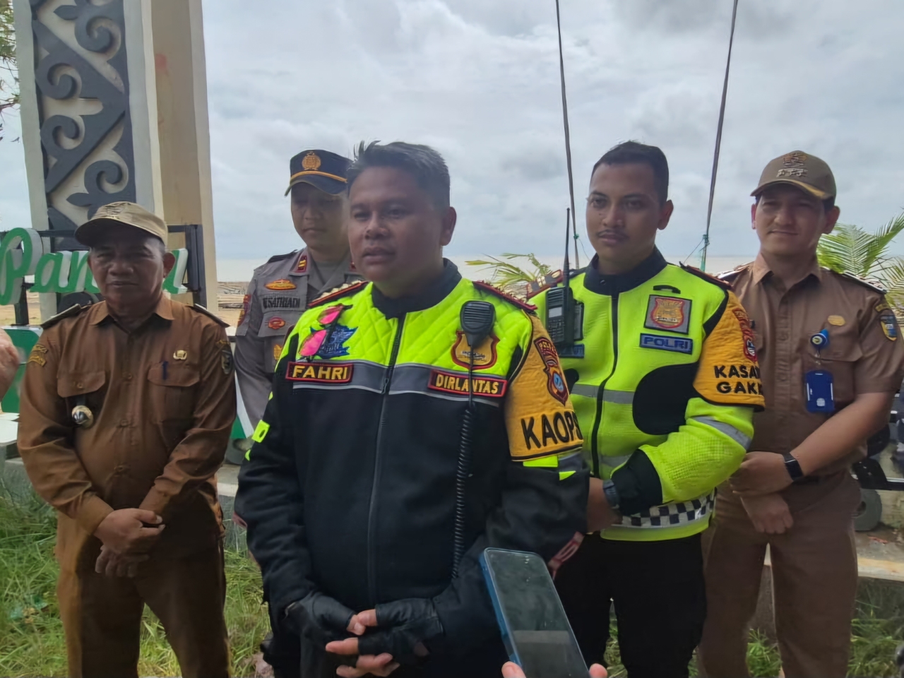 PAPARKAN: Dirlantas Polda Kalsel Kombes Pol Muhammad Fahri Siregar saat memaparkan 5 cara pihaknya menekan angka laka lantas di Kalsel
