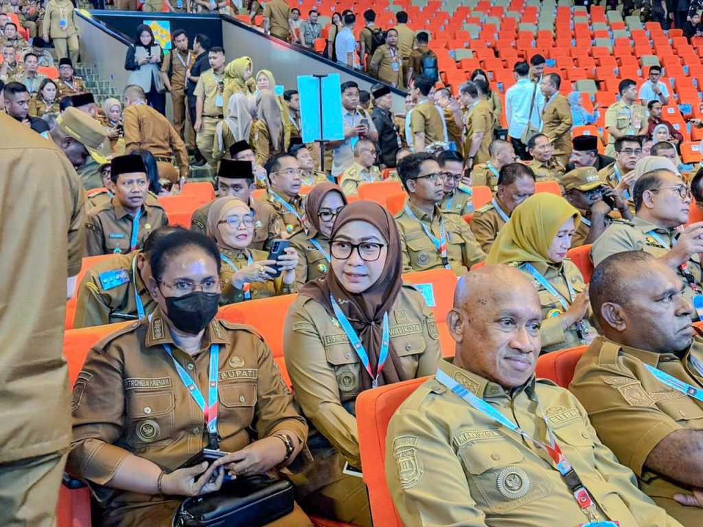 HADIR:Wali Kota Banjarbaru, Hj Erna Lisa Halaby mengikuti rangkaian Rakornas 2026 bersama para kepala daerah se-Indonesia di Sentul International Convention Center.