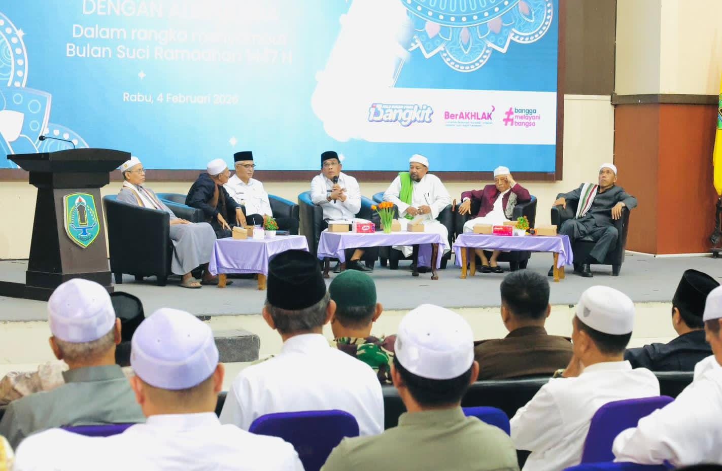 HADIR:Bupati dan Wakil Bupati Kabupaten HSU, H Sahrujani dan Hero Setiawan saat silaturahmi dengan alim ulama di Aula Dr KH Idham Chalid, Rabu (4/2/2026).