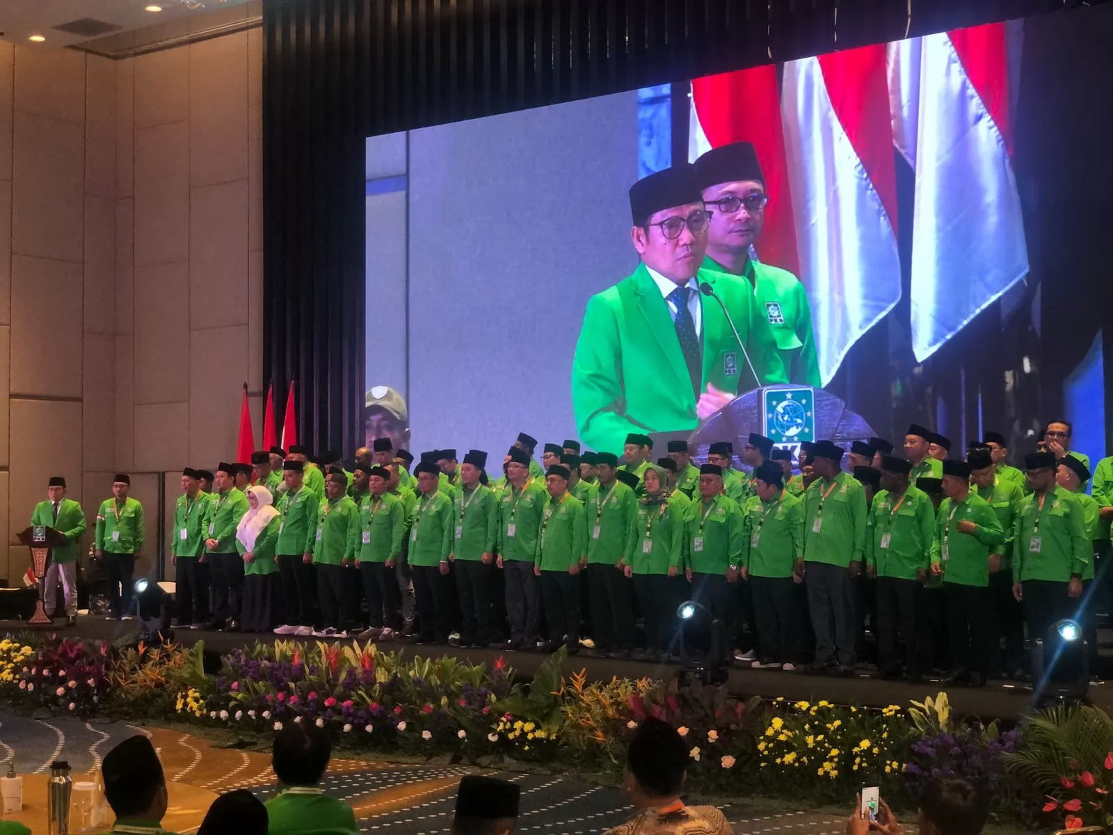 INGATKAN: Ketum DPP PKB Muhaimin Iskandar, melantik pimpinan DPW PKB periode 2026-2031 di Jakarta, Selasa malam (3/2). (Sahrul Yunizar/Jawa Pos)