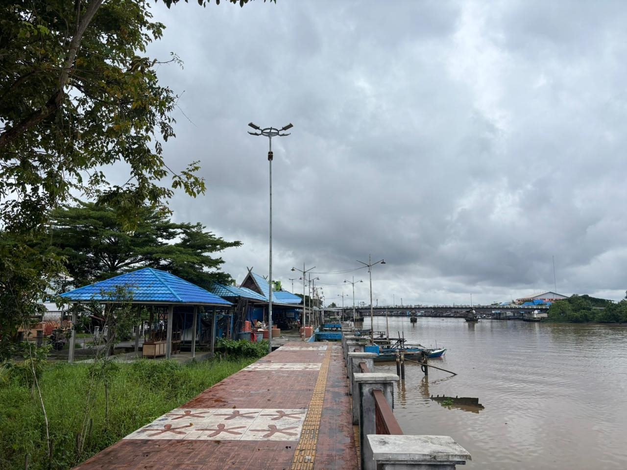 MASIH DIKONSEP: Kawasan Siring RK Ilir yang direncanakan jadi tempat wisata kuliner.