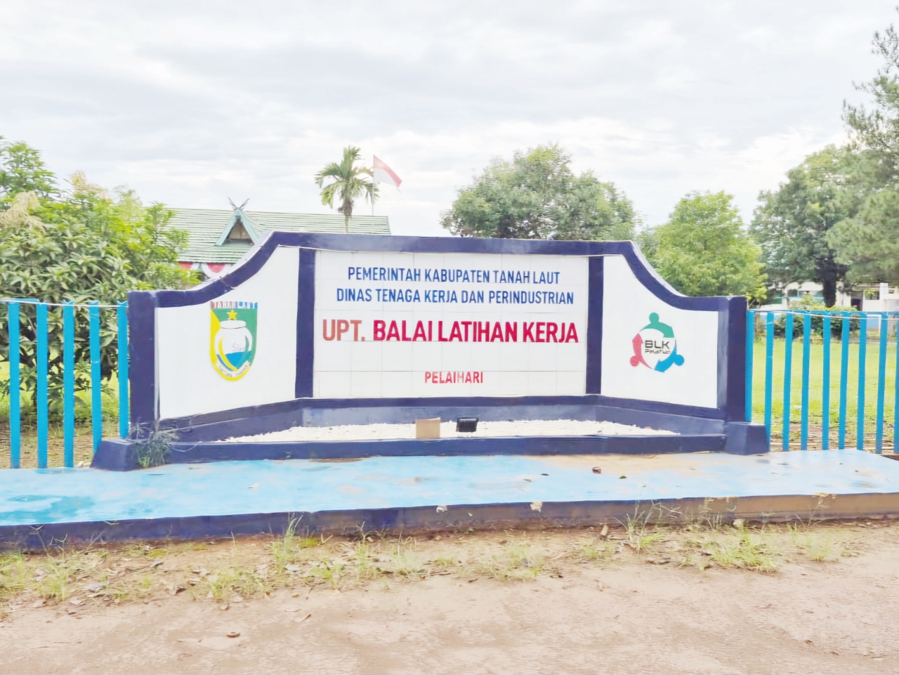 PELATIHAN: BLK Pelaihari di Jalan A Syairani, Kompleks Perkantoran Pelaihari segera membuka pelatihan.