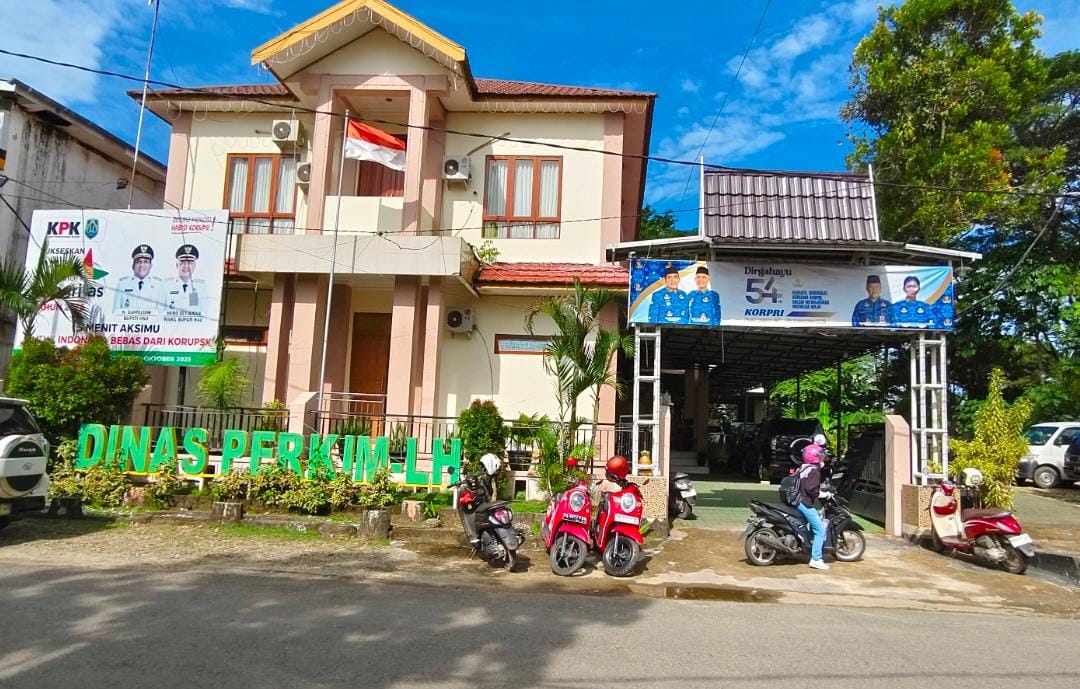 DOKUMENTASI: Kantor Dinas Perumahan Permukiman dan Lingkungan Hidup. (Foto: M.Akbar/Radar Banjarmasin)