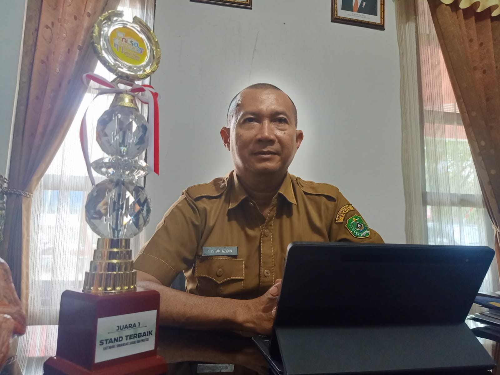 LAPORKAN: Kepala Dinas PUPR Tapin Yustan Azidin memberitahukan bahwa sudah melaporkan terkait adanya gulma di Bendungan Tapin.